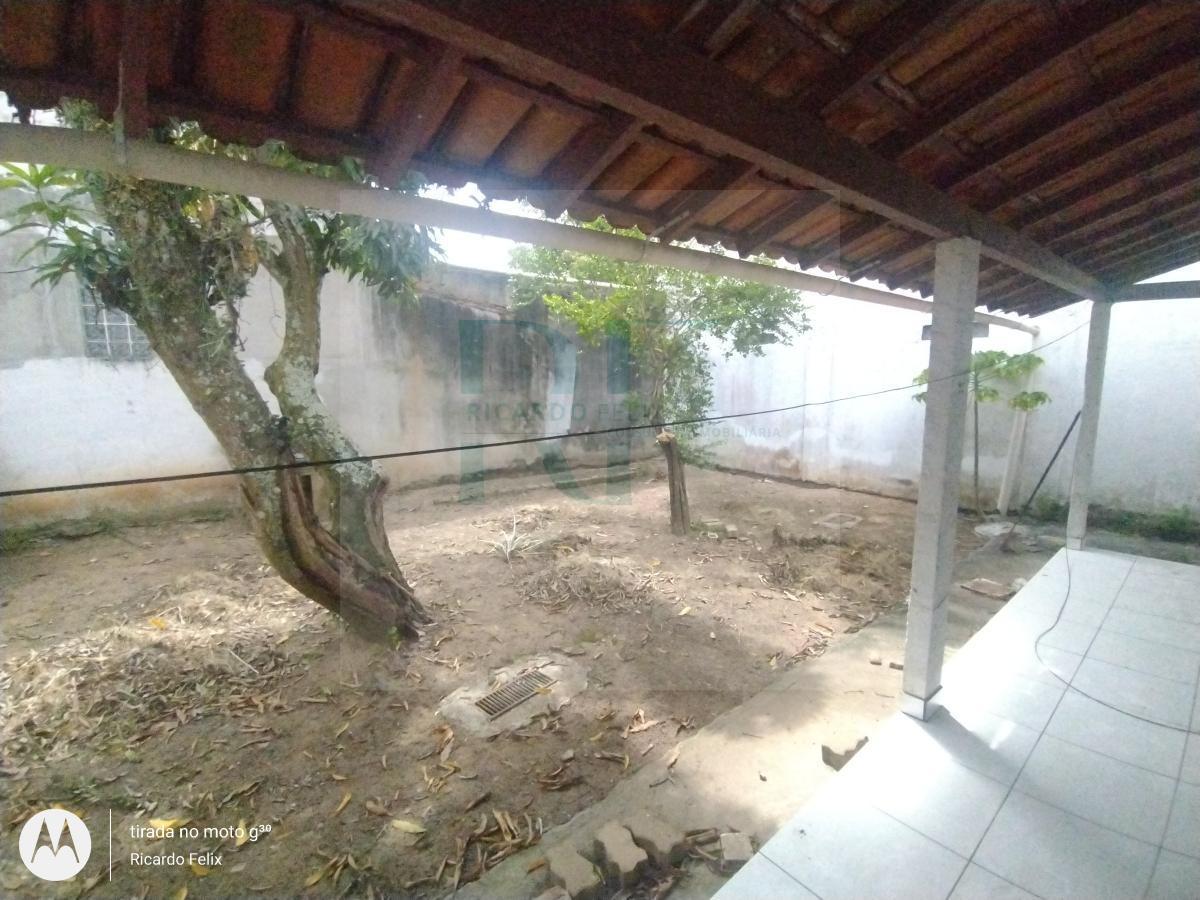 Casa à venda com 2 quartos, 360m² - Foto 10