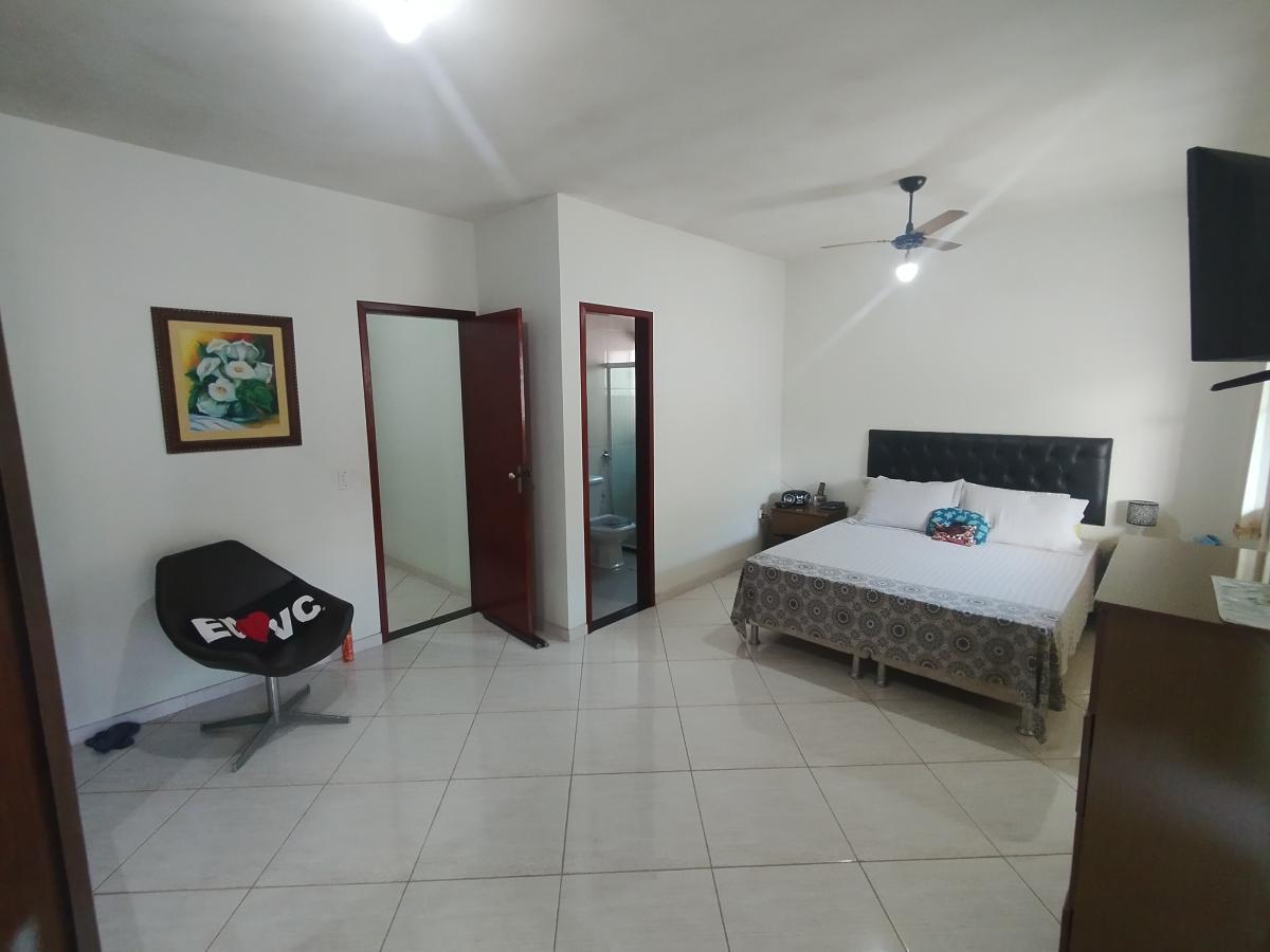 Casa à venda com 3 quartos, 150m² - Foto 16