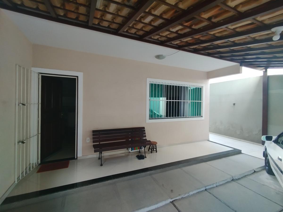 Casa à venda com 3 quartos, 150m² - Foto 3