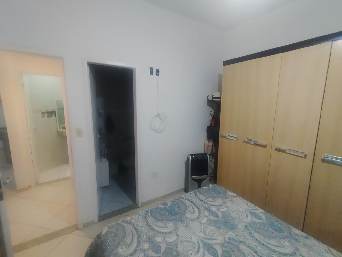 Casa à venda com 3 quartos, 210m² - Foto 13