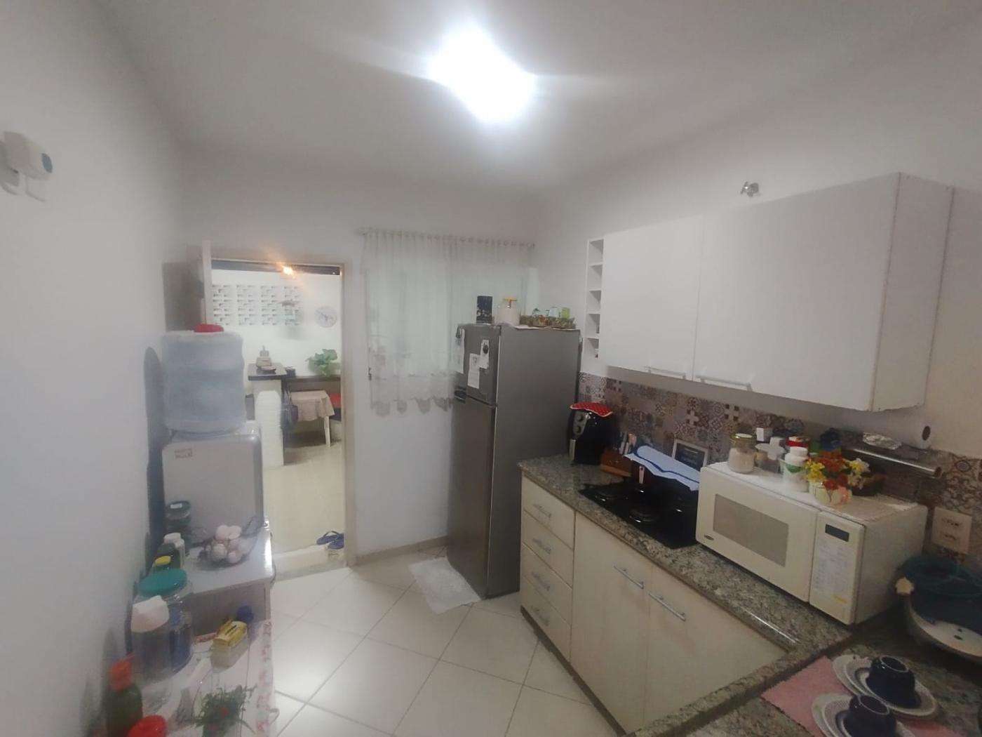 Casa à venda com 3 quartos, 210m² - Foto 26