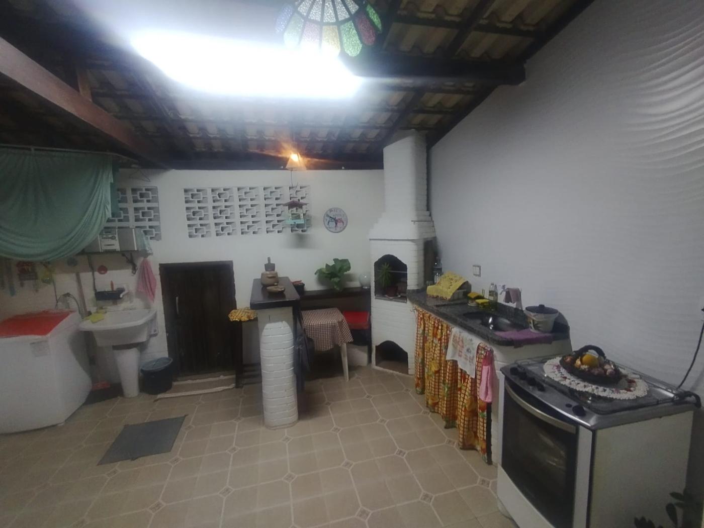 Casa à venda com 3 quartos, 210m² - Foto 17