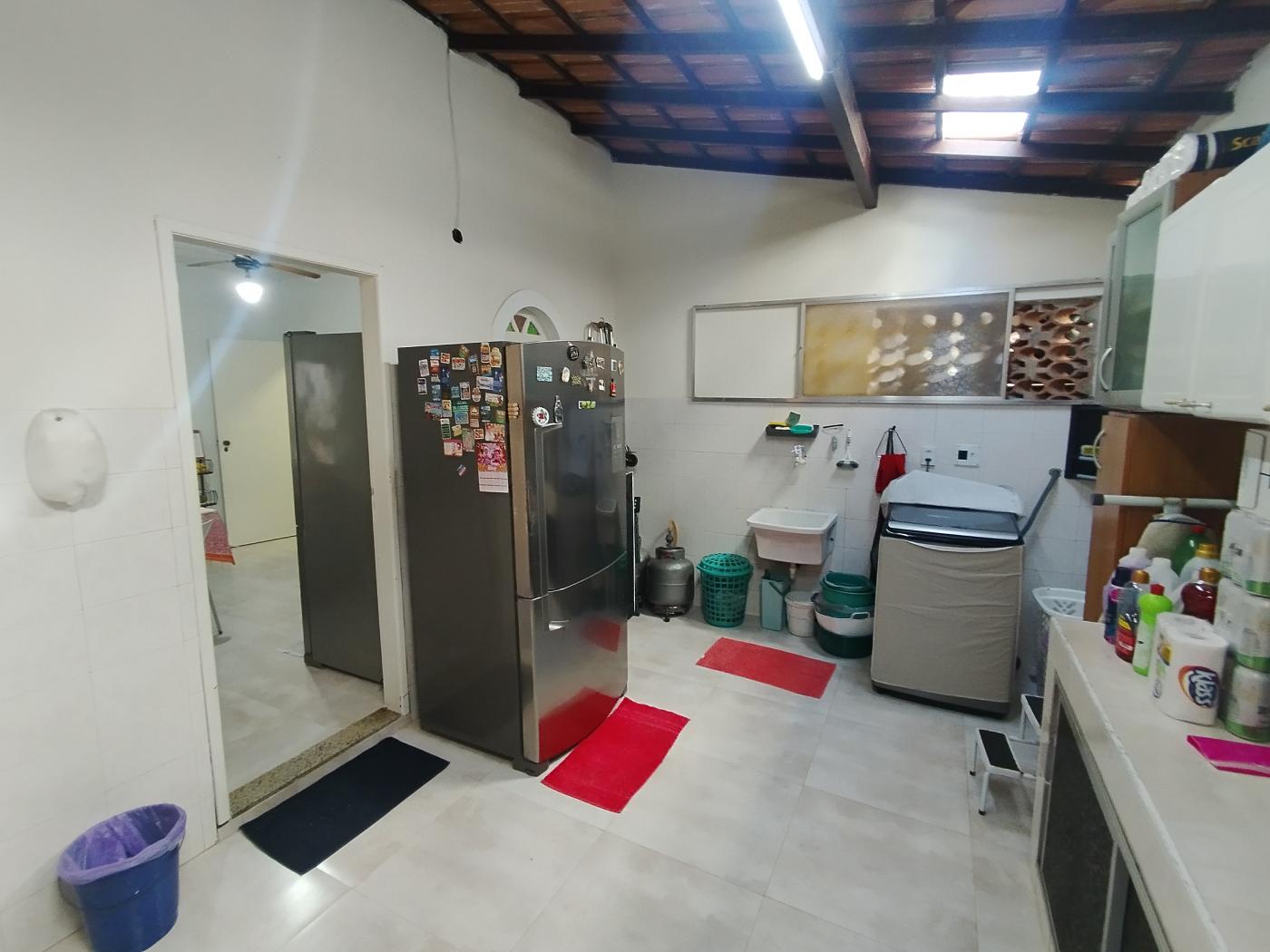 Casa à venda com 4 quartos, 323m² - Foto 23