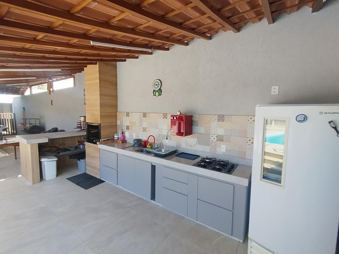 Casa à venda com 4 quartos, 323m² - Foto 11