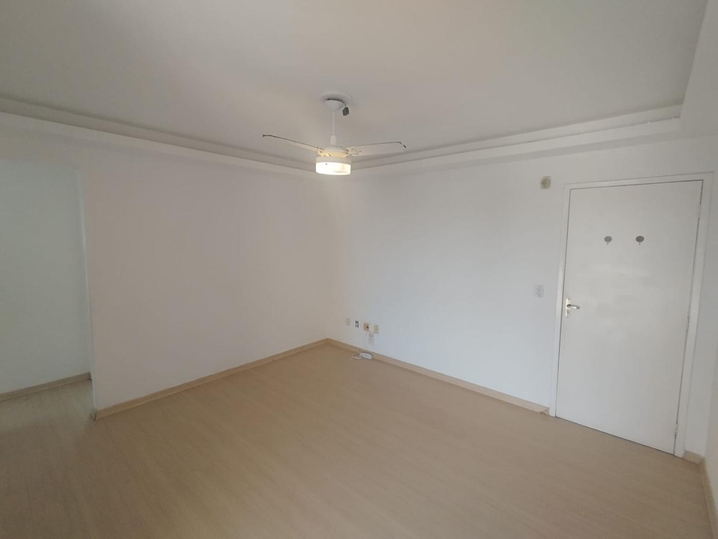 Apartamento à venda com 2 quartos, 65m² - Foto 14