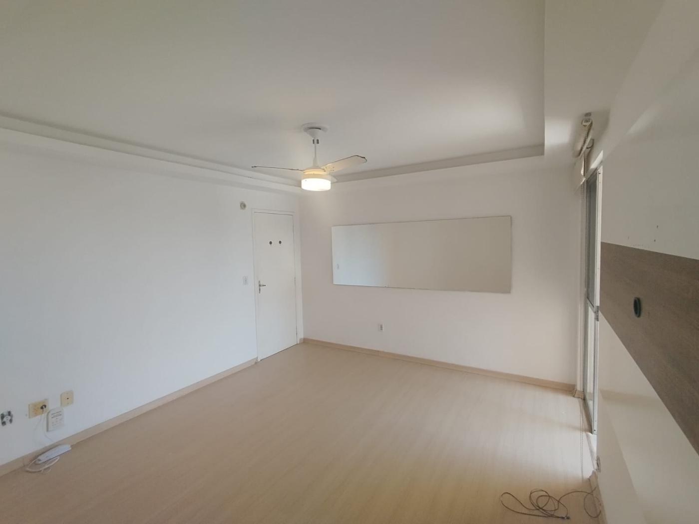 Apartamento à venda com 2 quartos, 65m² - Foto 15