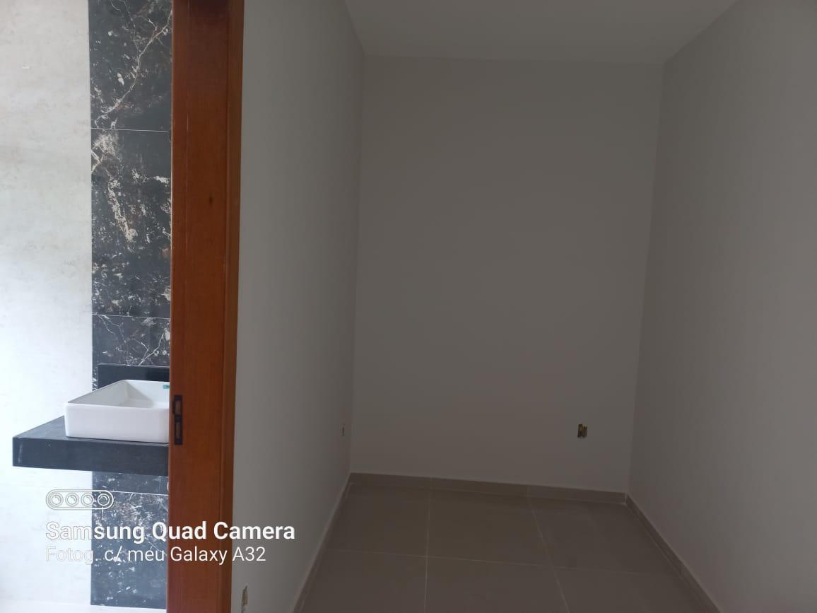 Casa à venda com 3 quartos, 150m² - Foto 14