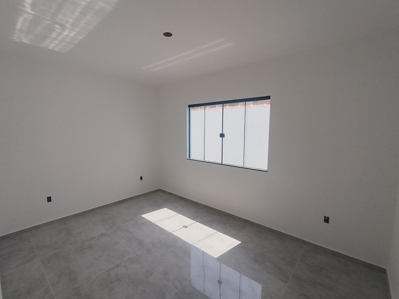 Casa à venda com 3 quartos, 80m² - Foto 11