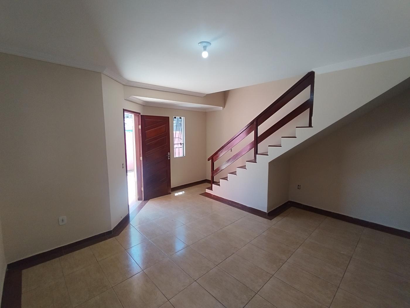 Casa à venda com 3 quartos, 210m² - Foto 10