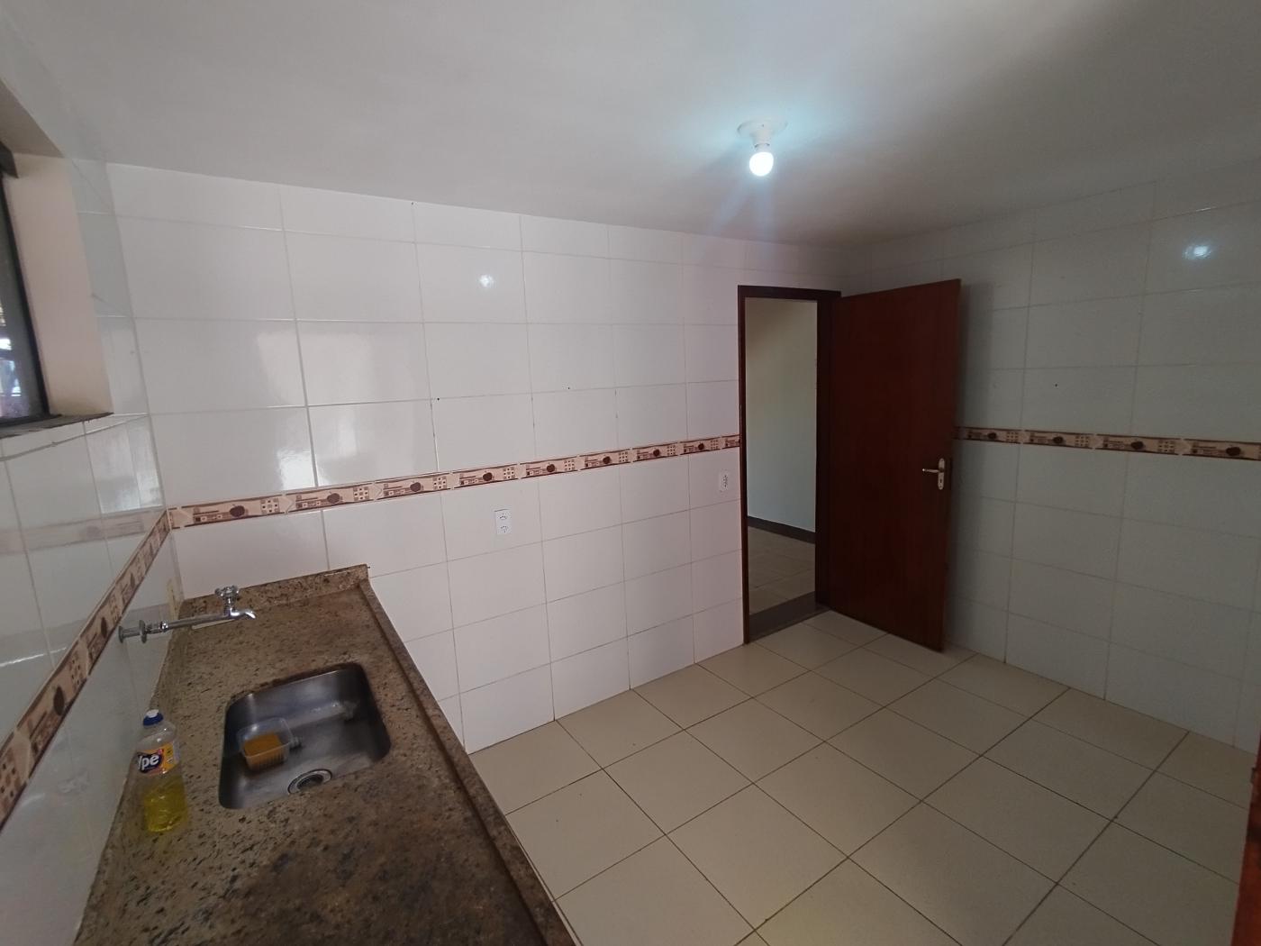 Casa à venda com 3 quartos, 210m² - Foto 16