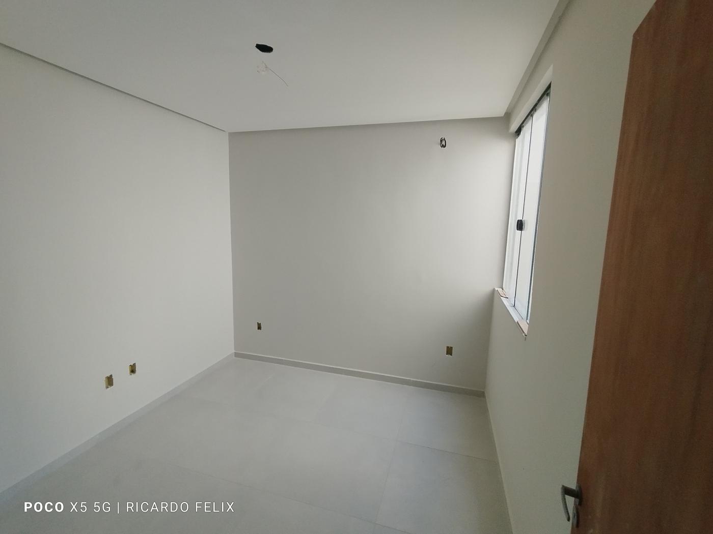 Casa à venda com 3 quartos, 130m² - Foto 11