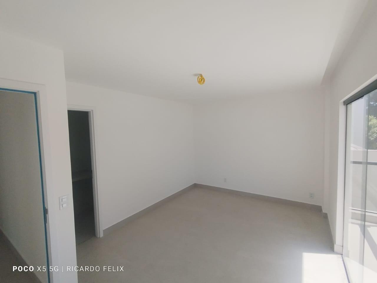 Apartamento à venda com 3 quartos, 97m² - Foto 10