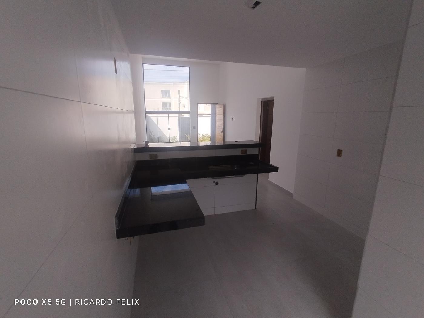 Casa à venda com 3 quartos, 240m² - Foto 6