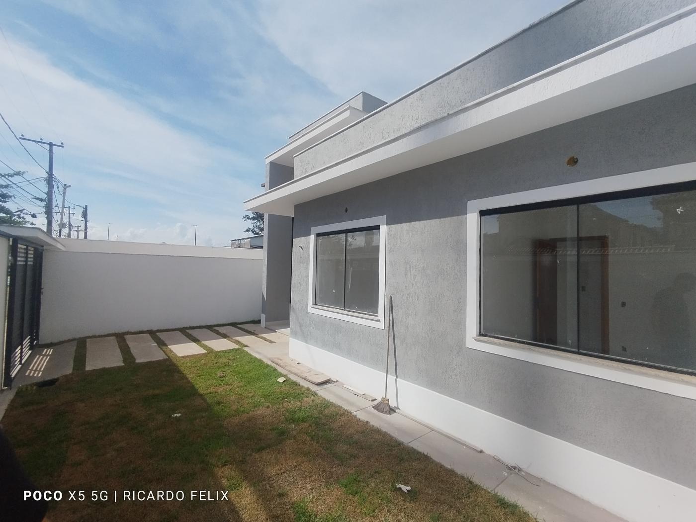 Casa à venda com 3 quartos, 180m² - Foto 2