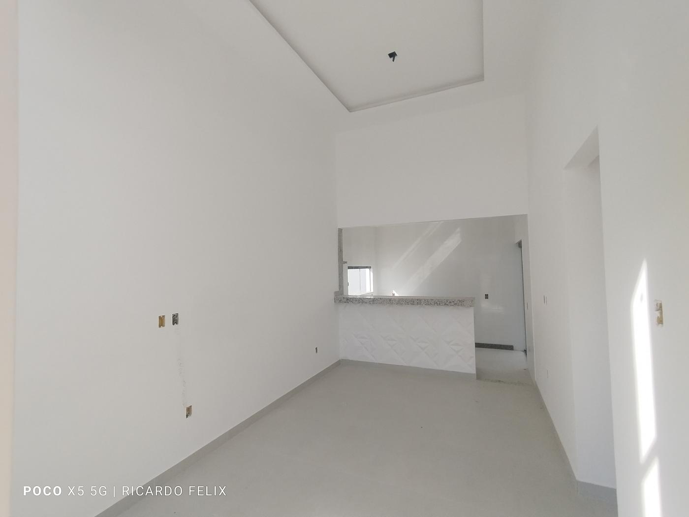 Casa à venda com 3 quartos, 180m² - Foto 3