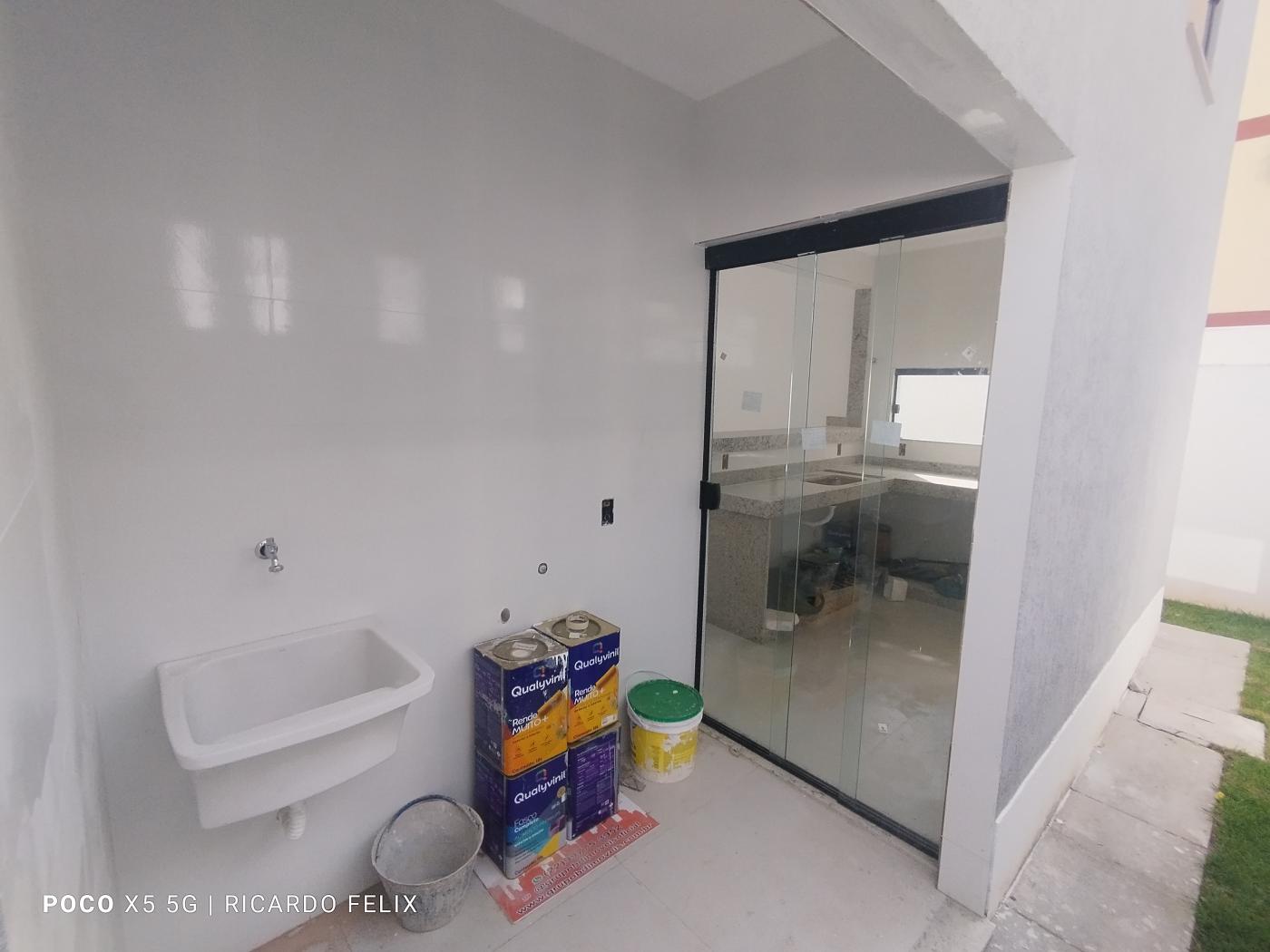 Casa à venda com 3 quartos, 180m² - Foto 16