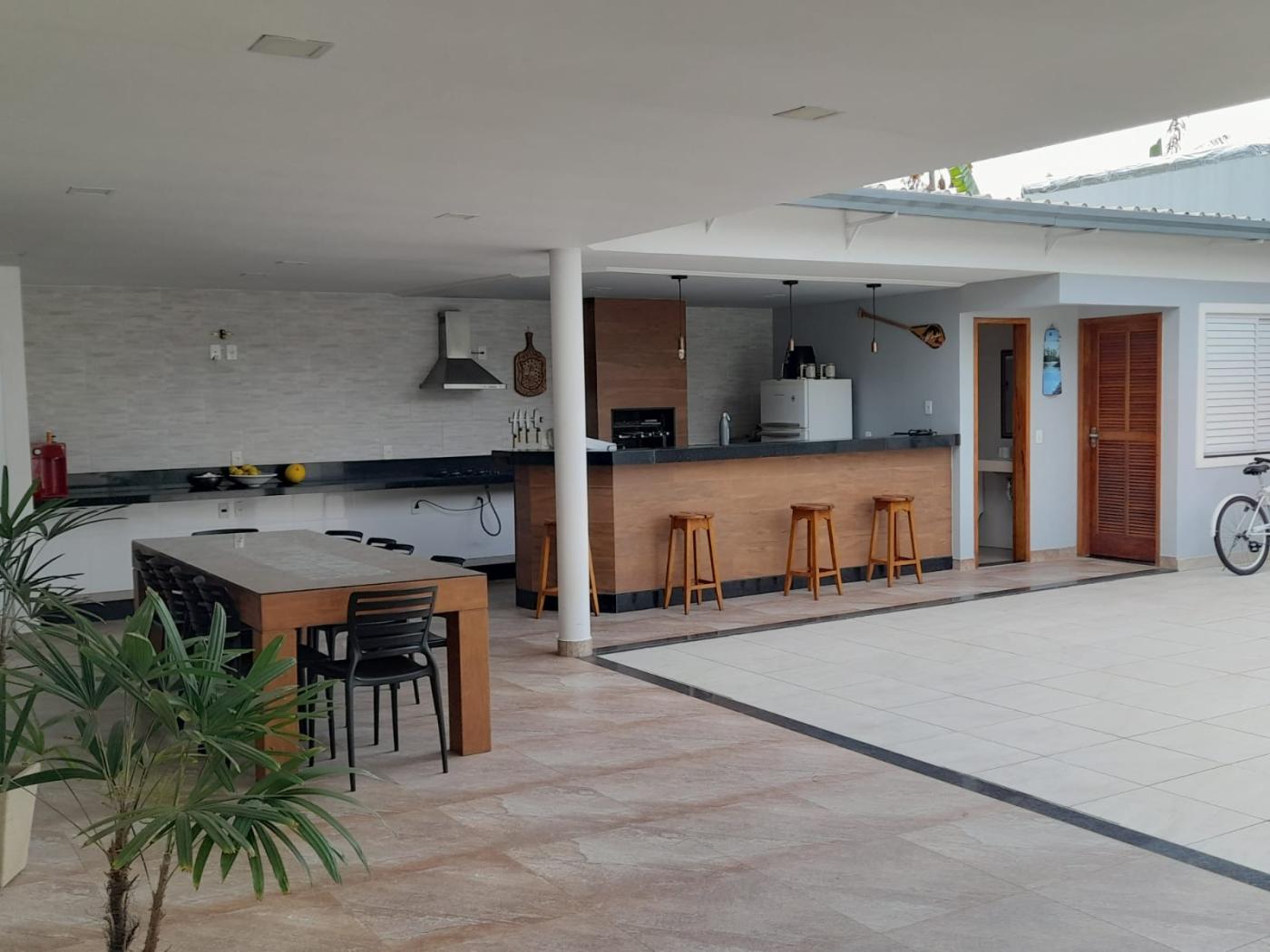 Casa à venda com 4 quartos, 360m² - Foto 4