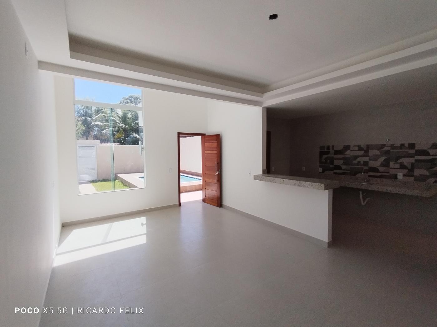 Casa à venda com 3 quartos, 210m² - Foto 10